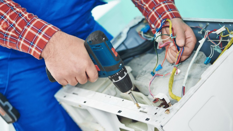 Kağıthane Daikin Daikin çamaşır makinesi kart tamiri – Su almama arızası orijinal parça ile giderildi. - Teknik servis örneği